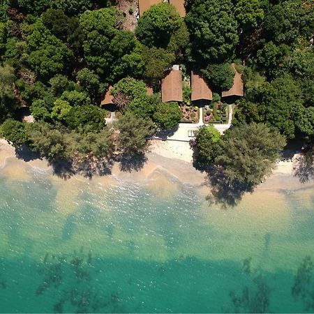 Heaven Beach Resort & Art Koh Phayam Bagian luar foto