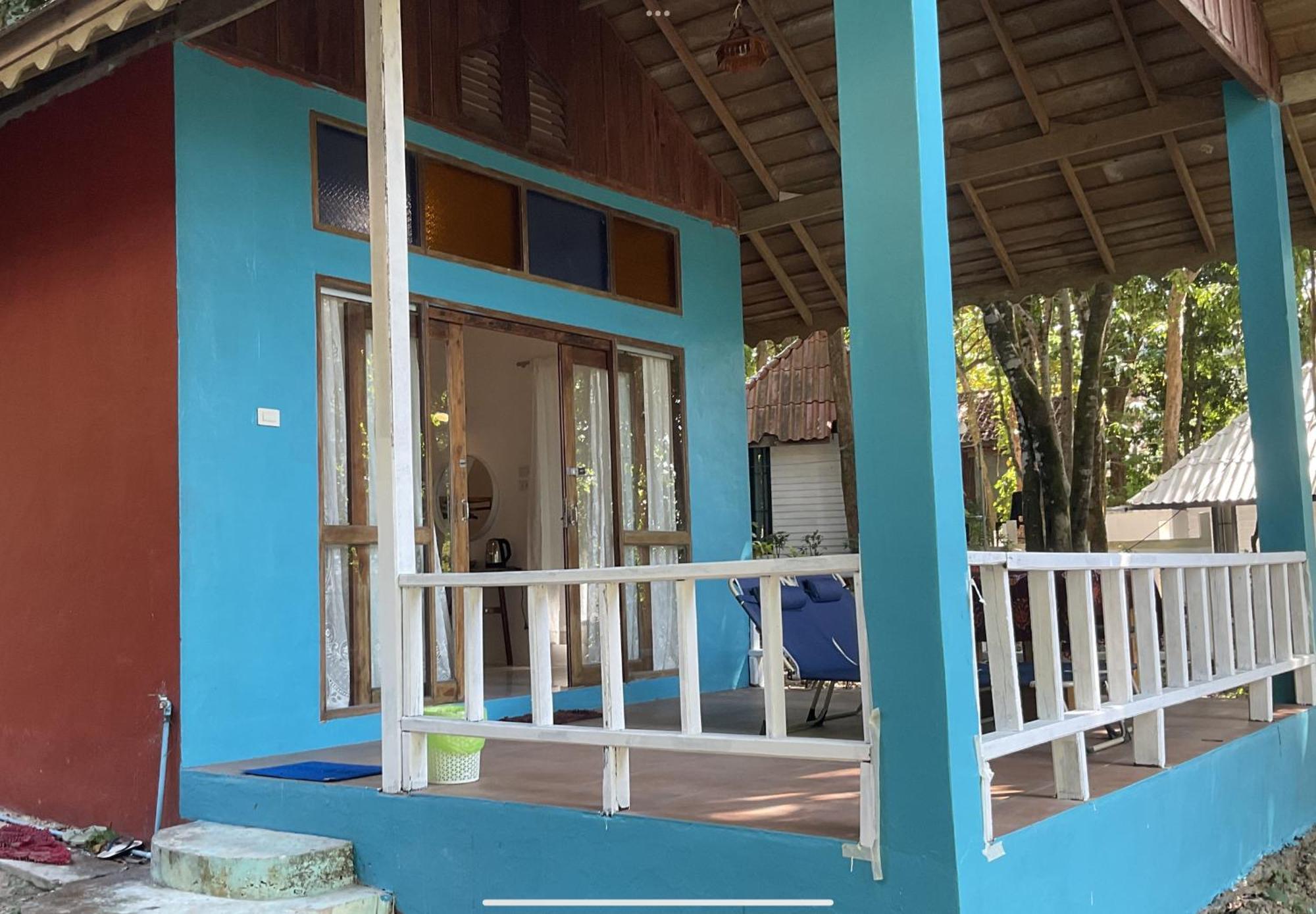 Heaven Beach Resort & Art Koh Phayam Bagian luar foto