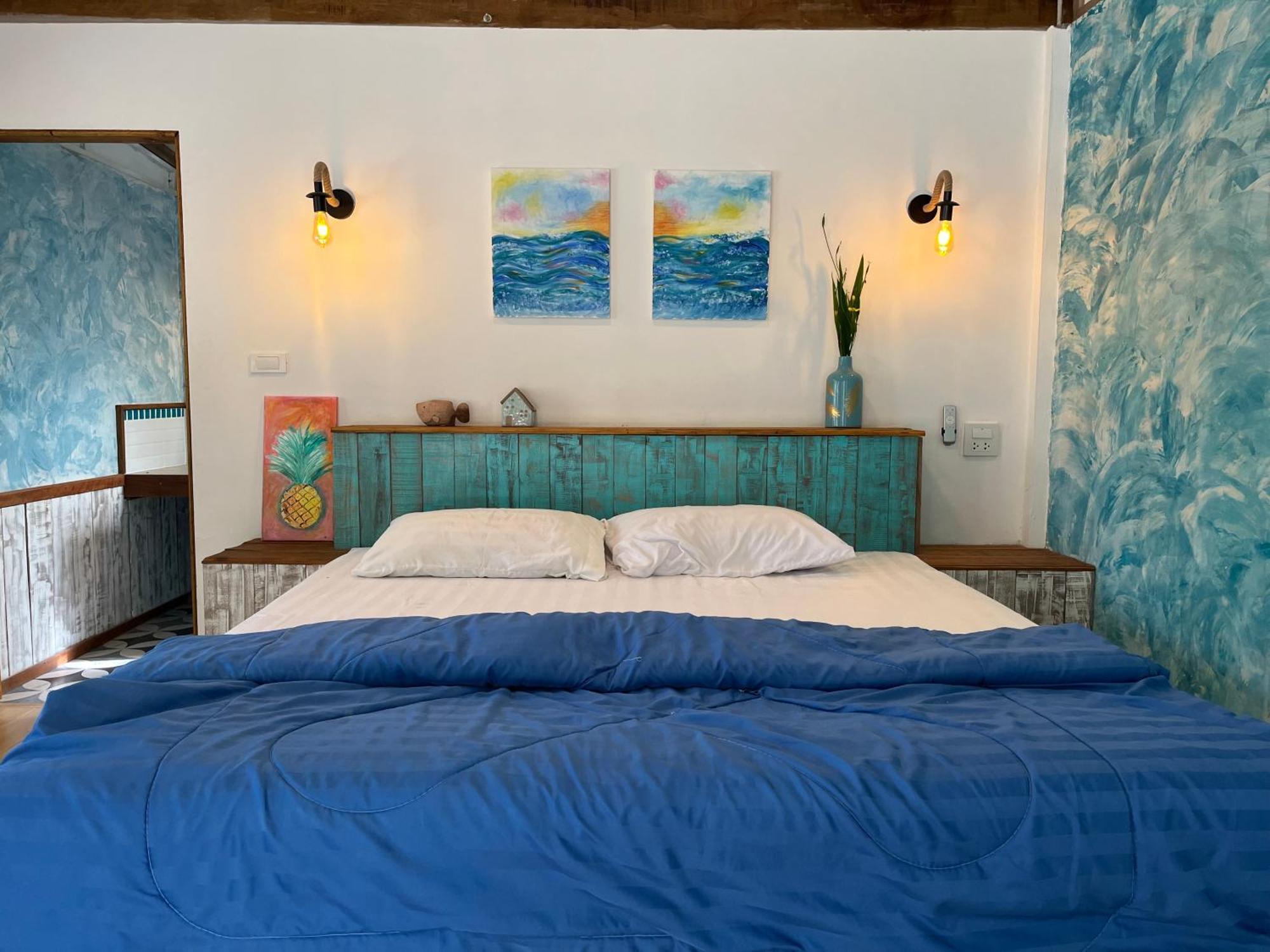 Heaven Beach Resort & Art Koh Phayam Bagian luar foto